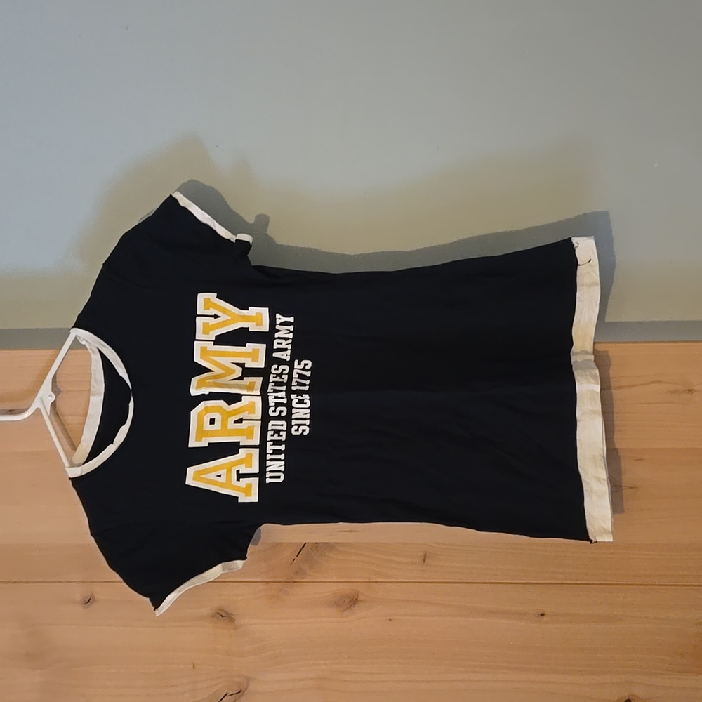 Jones & Mitchell, Medium, Navy Blue Army Graphic Tee